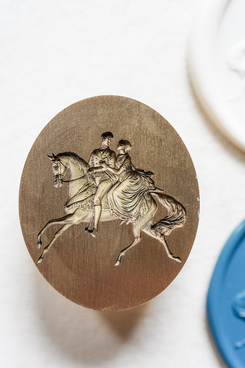 To Gretna Heirloom Collector’s Seal