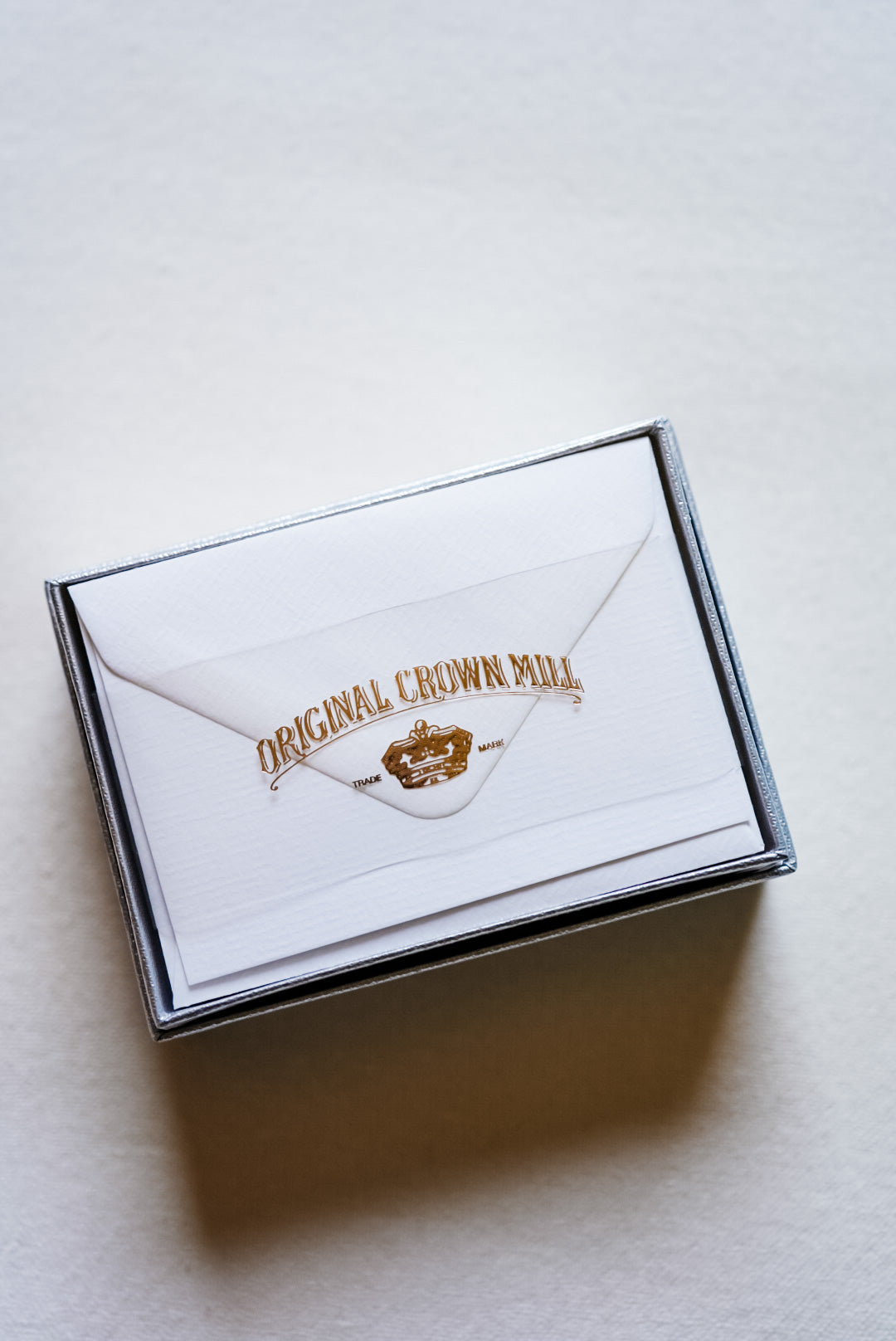 Original Crown Mill Classic Plain Edge Small Note Card Silver Box (White)