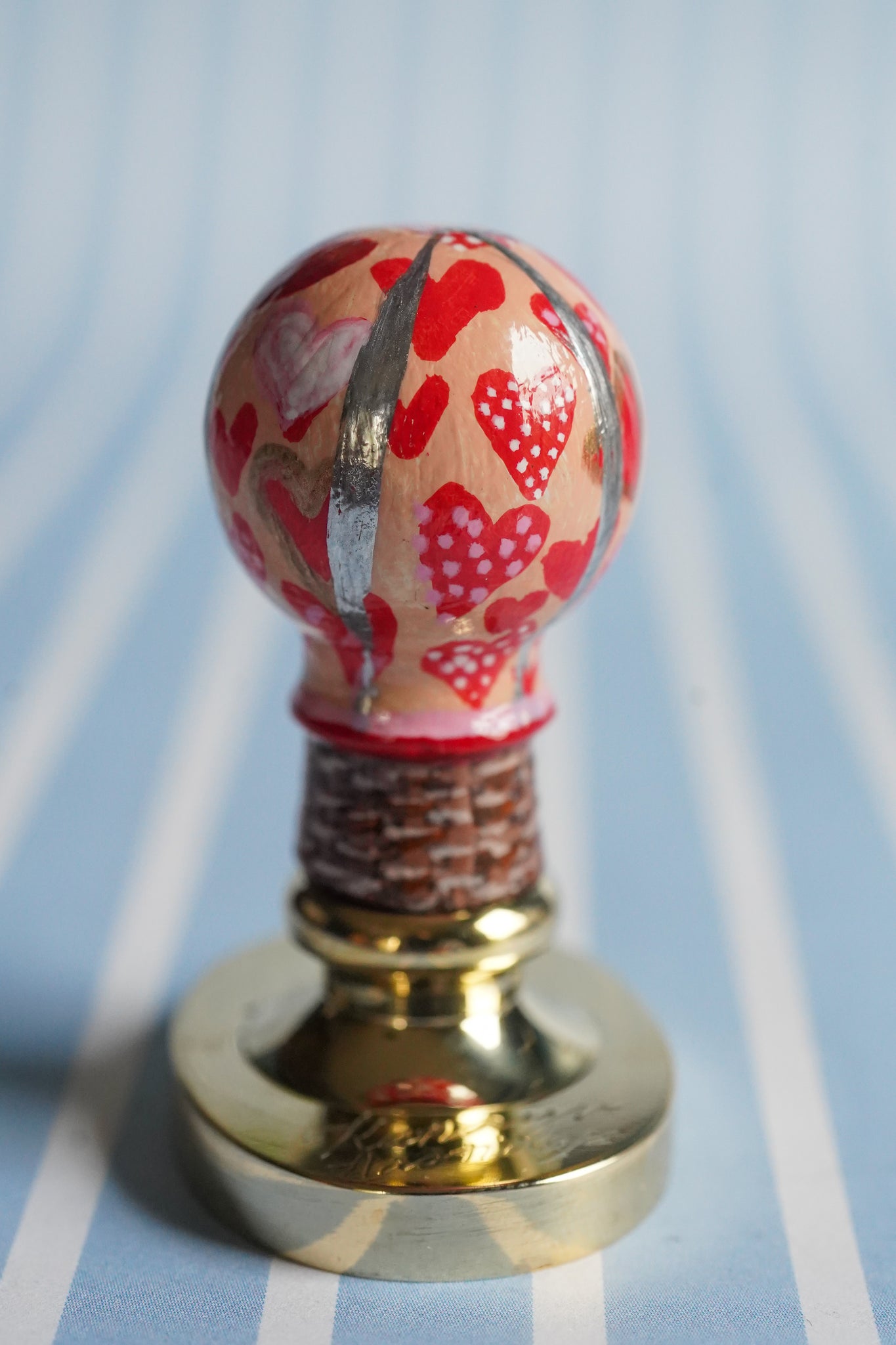 The Nouvelle Aube Hot Air Balloon Seal