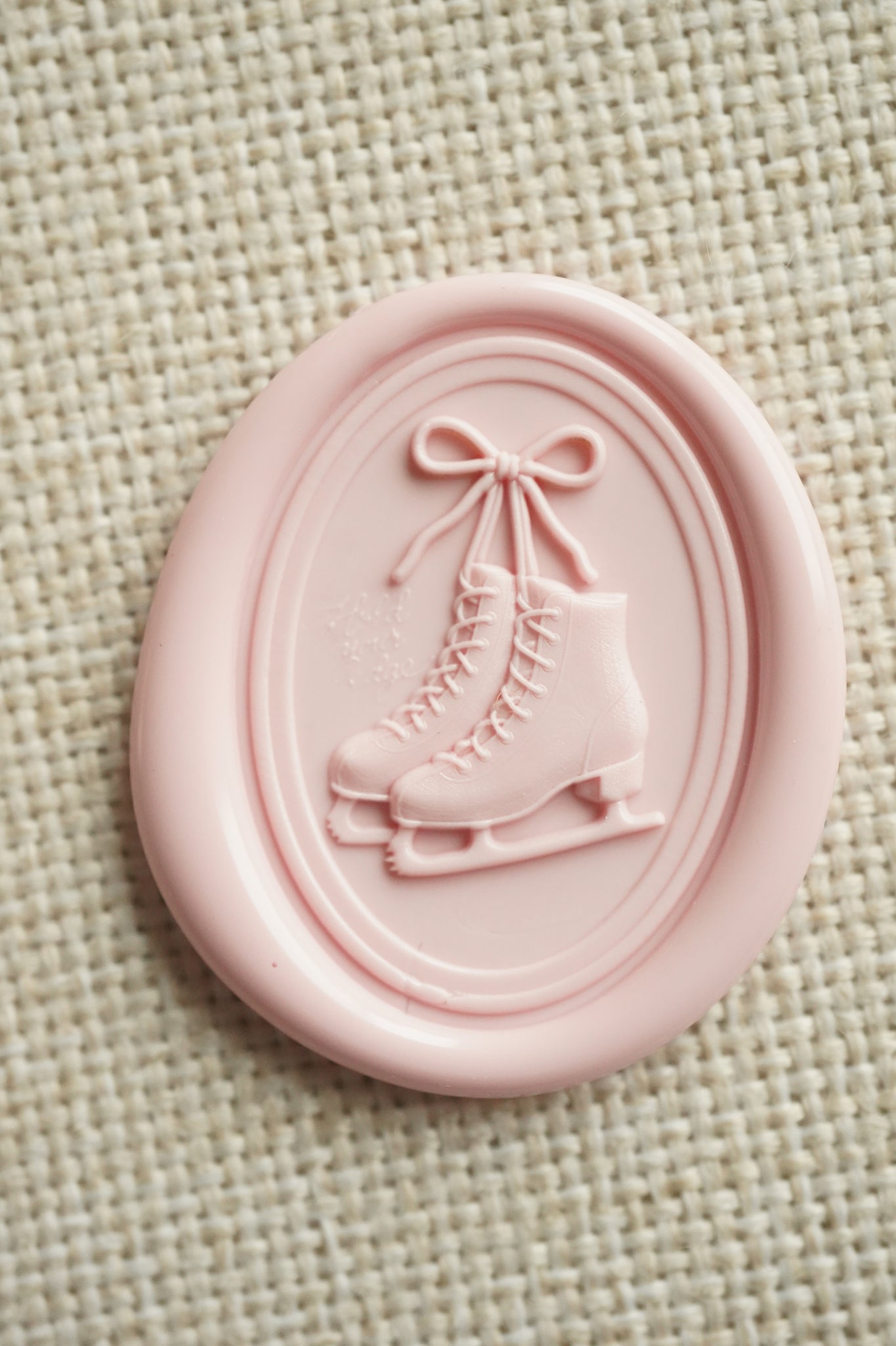 Ice Skates Bow Seal