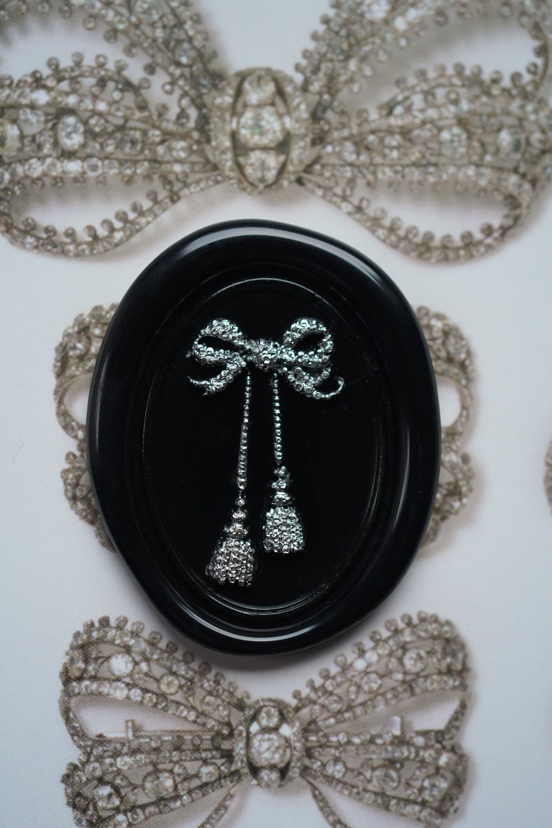 The Palais Bow Seal